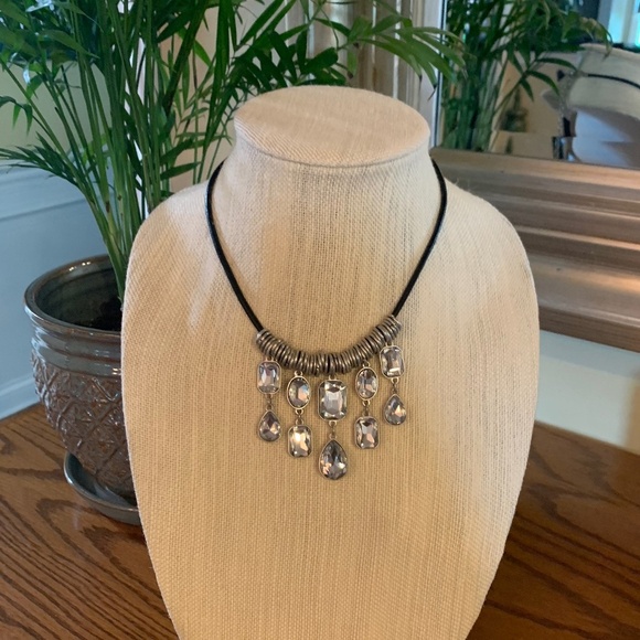 Premier Designs Crystal Drops Necklace